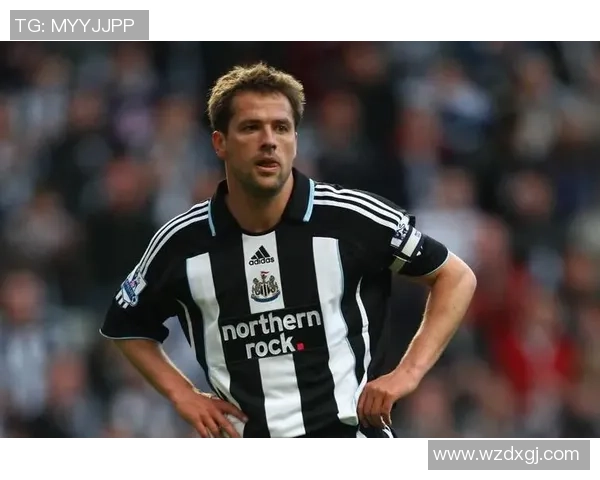 足球历史百大传奇球星精华集锦 超越时代的足坛巨星荣耀时刻